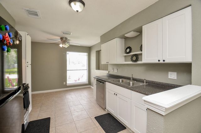 10418 Sagestar Lane, Houston, TX 77089
