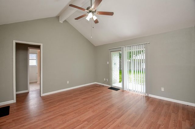 10418 Sagestar Lane, Houston, TX 77089