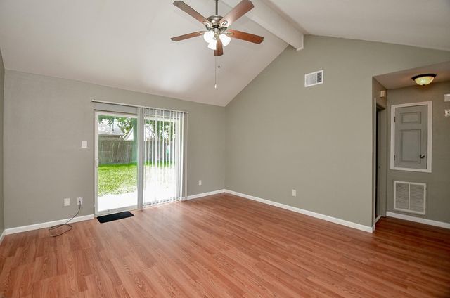 10418 Sagestar Lane, Houston, TX 77089