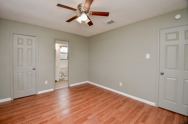 10418 Sagestar Lane, Houston, TX 77089