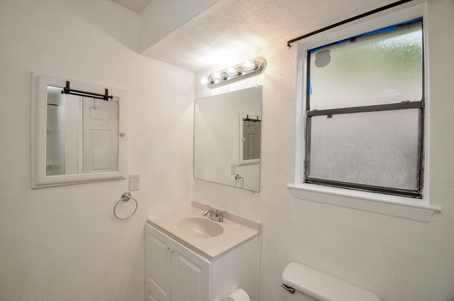 10418 Sagestar Lane, Houston, TX 77089