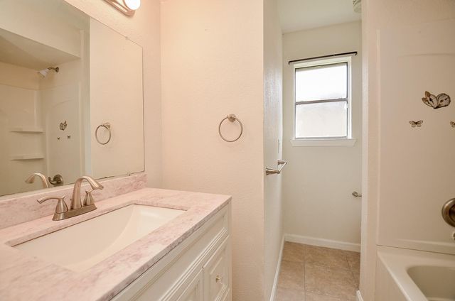 10418 Sagestar Lane, Houston, TX 77089