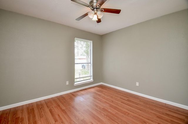 10418 Sagestar Lane, Houston, TX 77089