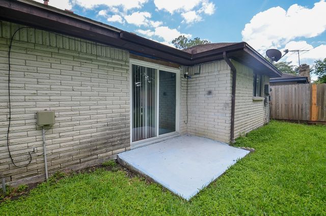 10418 Sagestar Lane, Houston, TX 77089