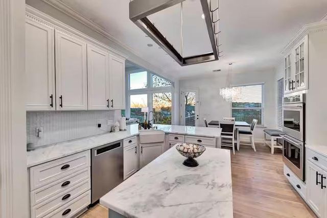 3300 Constitution DR, Lago Vista, TX 78645