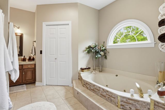 201 Buchanan Cir, Hendersonville, TN 37075