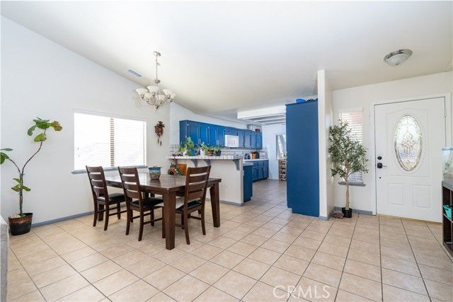 18146 Orange, Hesperia, CA 92345