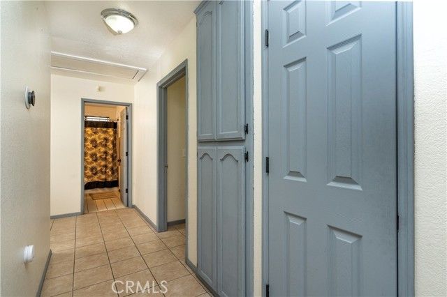 18146 Orange, Hesperia, CA 92345