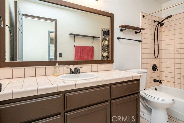 18146 Orange, Hesperia, CA 92345