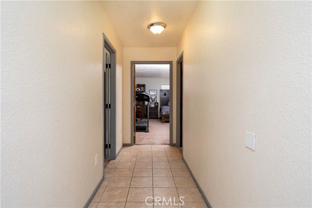 18146 Orange, Hesperia, CA 92345