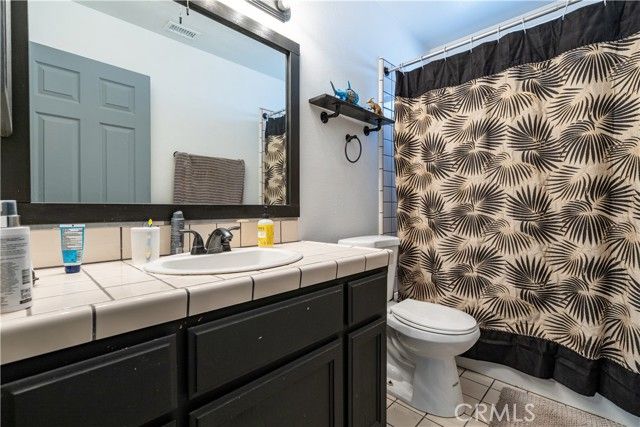 18146 Orange, Hesperia, CA 92345