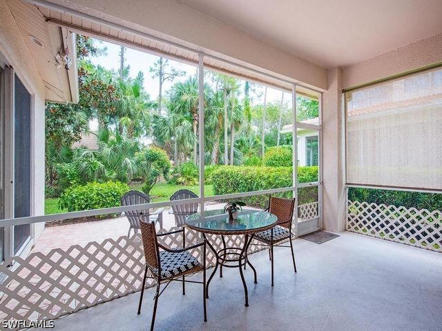 5013 Fairhaven LN, Naples, FL 34109