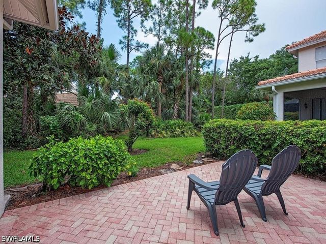 5013 Fairhaven LN, Naples, FL 34109