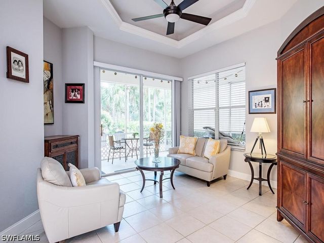 5013 Fairhaven LN, Naples, FL 34109