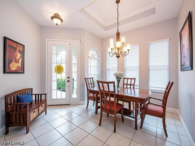 5013 Fairhaven LN, Naples, FL 34109