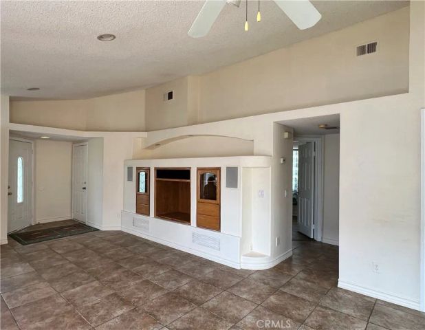 26104 Dracaea, Moreno Valley, CA 92555