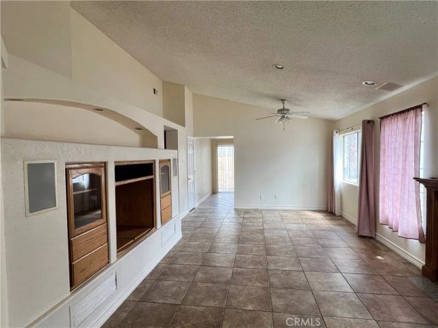 26104 Dracaea, Moreno Valley, CA 92555