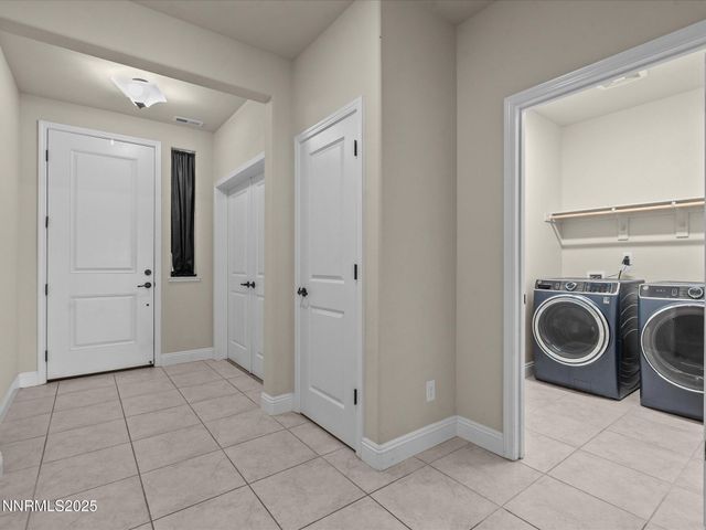 110 Finney Street, Dayton, NV 89403