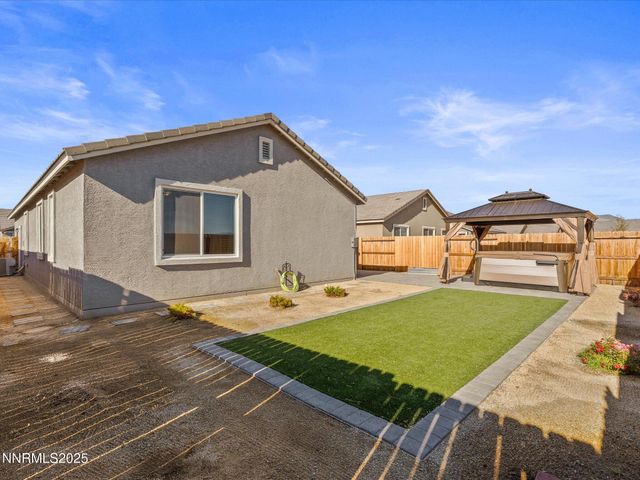 110 Finney Street, Dayton, NV 89403