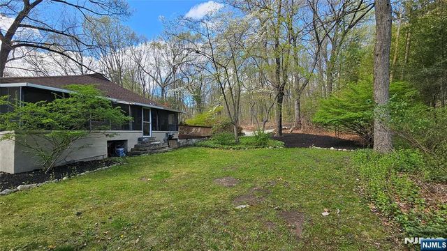 540 Hamburg Turnpike, West Milford, NJ 07480