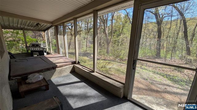 540 Hamburg Turnpike, West Milford, NJ 07480