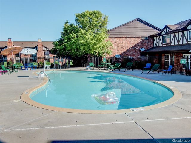 3855 S Monaco Street Parkway 172, Denver, CO 80237