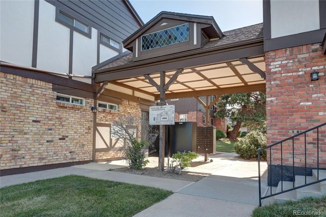 3855 S Monaco Street Parkway 172, Denver, CO 80237