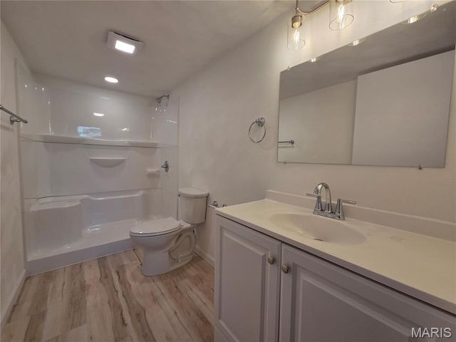 2932 Godfrey Street, Belleville, IL 62226