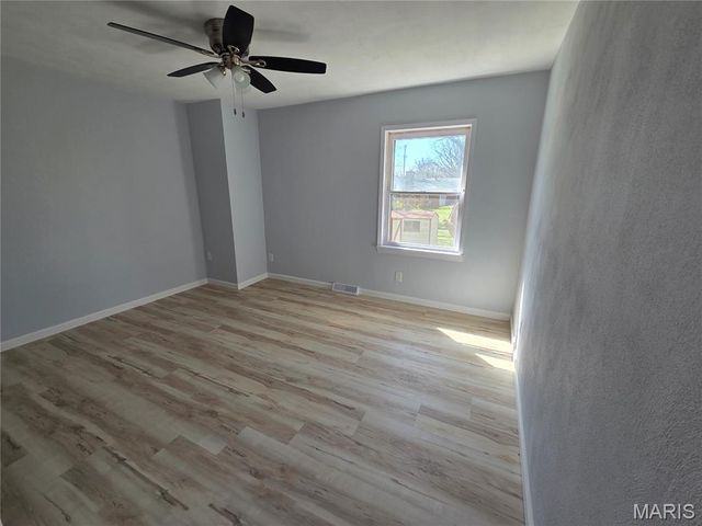 2932 Godfrey Street, Belleville, IL 62226