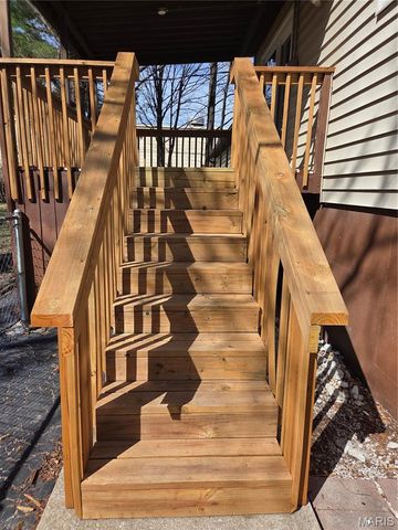 2932 Godfrey Street, Belleville, IL 62226