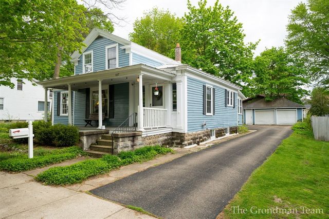 417 Monroe Street, Allegan, MI 49010