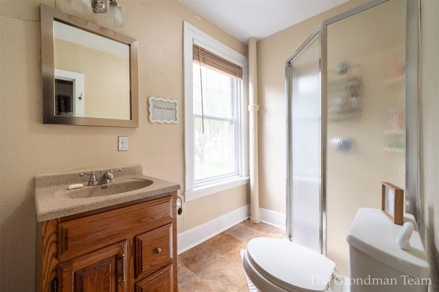 417 Monroe Street, Allegan, MI 49010