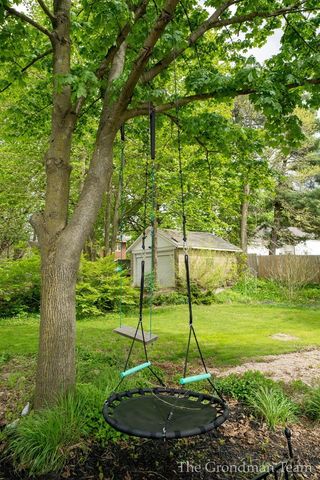 417 Monroe Street, Allegan, MI 49010