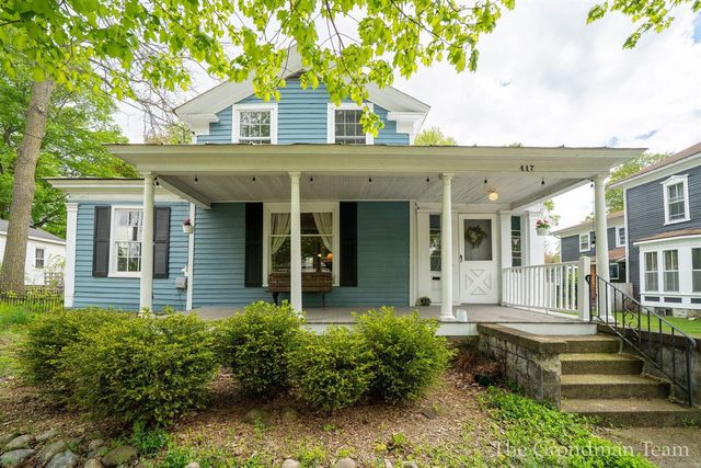 417 Monroe Street, Allegan, MI 49010