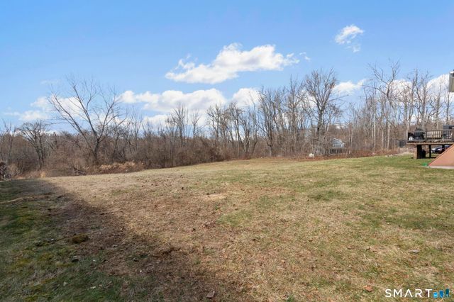 16 Larkey Road, Oxford, CT 06478