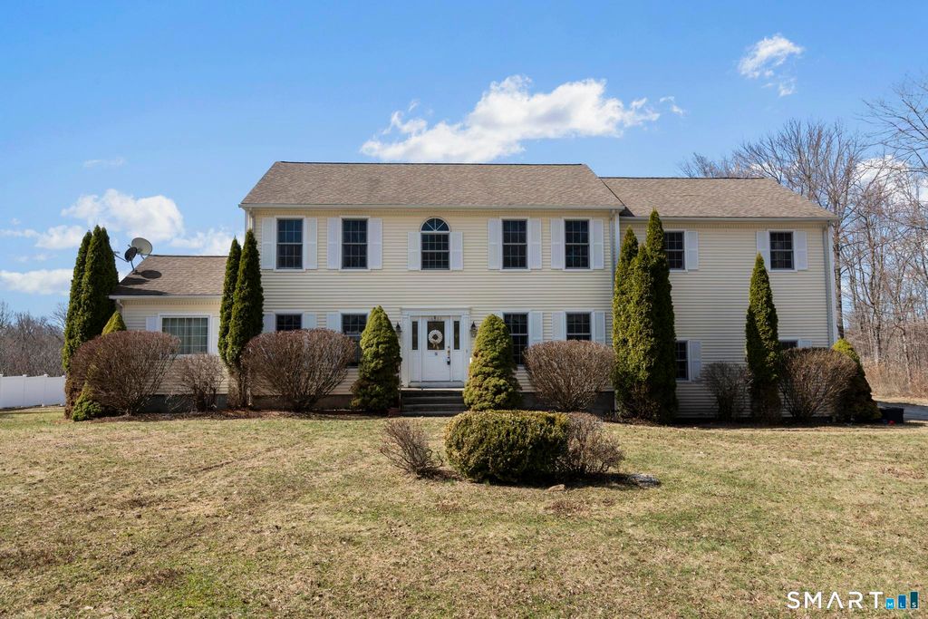 16 Larkey Road, Oxford, CT 06478