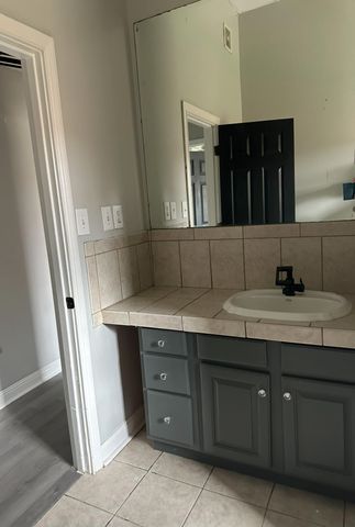 520 Pinoak Drive, Nicholasville, KY 40356