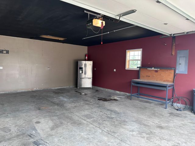 520 Pinoak Drive, Nicholasville, KY 40356