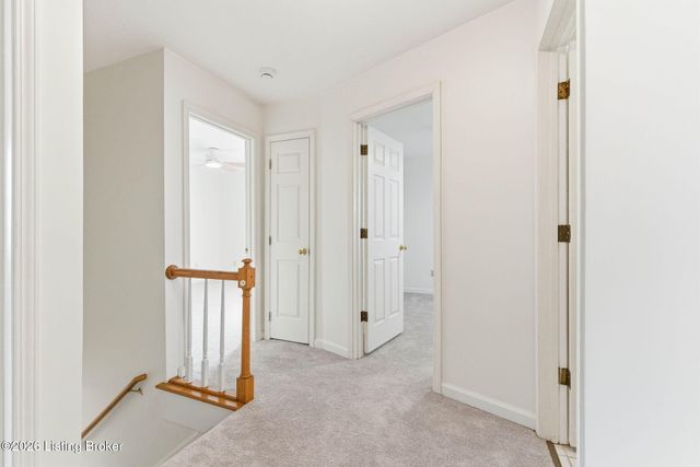 4653 Shenandoah Dr, Louisville, KY 40241