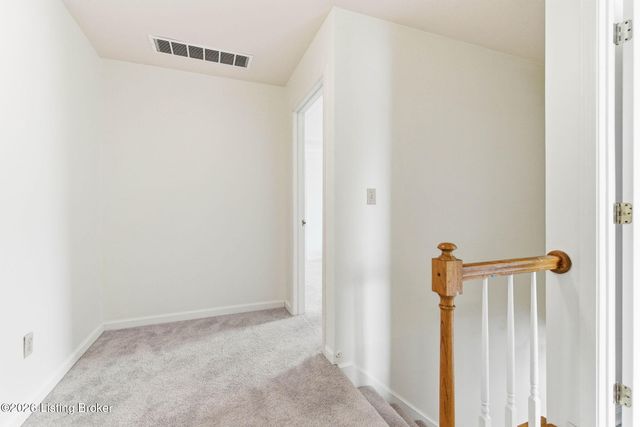 4653 Shenandoah Dr, Louisville, KY 40241