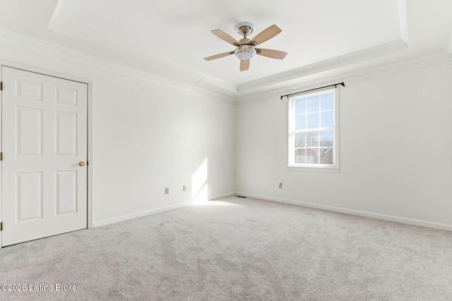 4653 Shenandoah Dr, Louisville, KY 40241