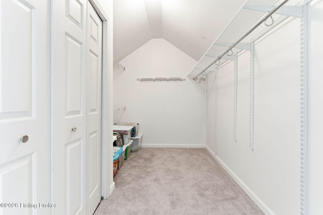 4653 Shenandoah Dr, Louisville, KY 40241