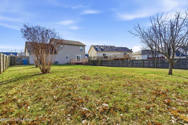 4653 Shenandoah Dr, Louisville, KY 40241