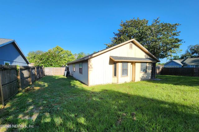 1353 SIOUX Street, Orange Park, FL 32065