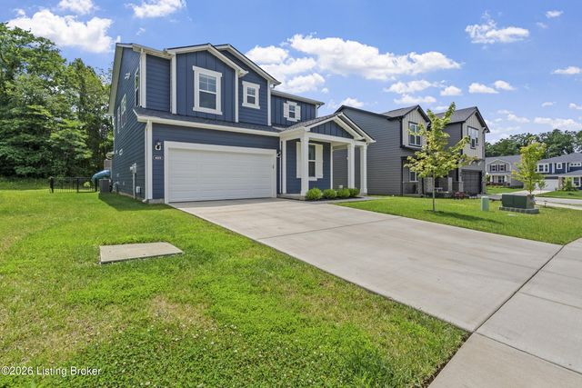 4629 Golden Eagle Dr, Louisville, KY 40245