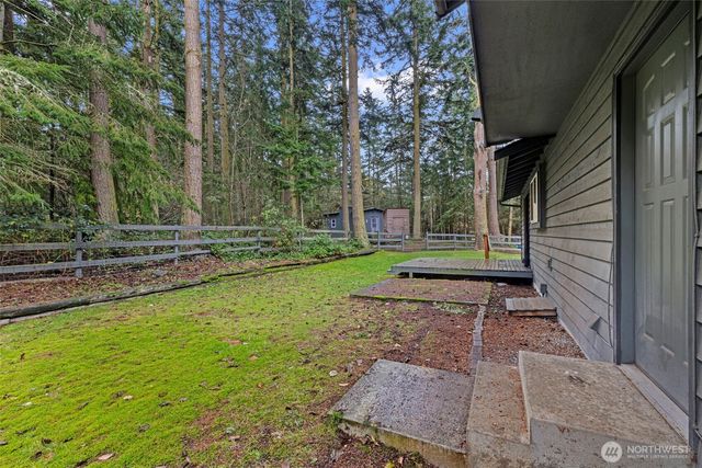 1991 Karen Road, Oak Harbor, WA 98277