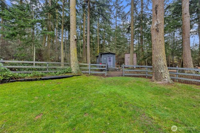 1991 Karen Road, Oak Harbor, WA 98277
