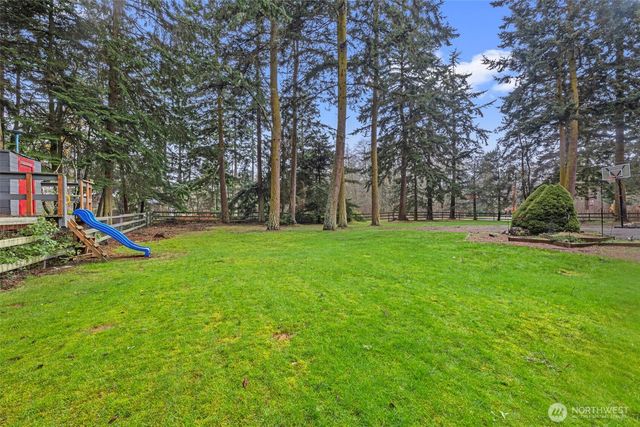 1991 Karen Road, Oak Harbor, WA 98277