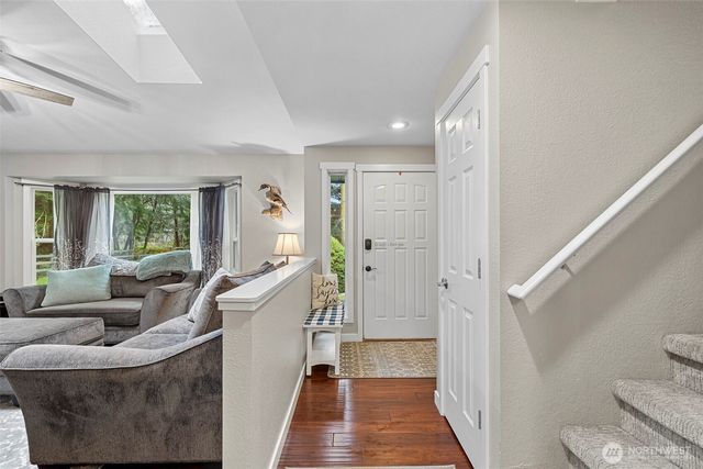 1991 Karen Road, Oak Harbor, WA 98277