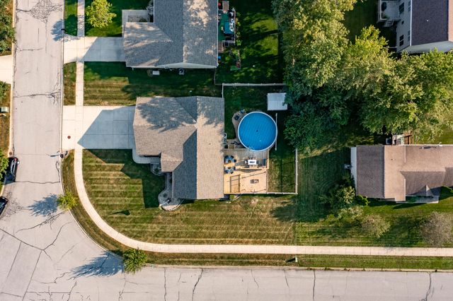 12806 Fawn Court, Cedar Lake, IN 46303